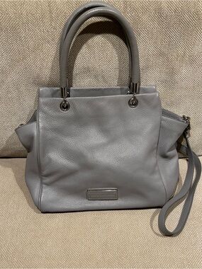 Marc by Marc Jacobs Too Hot to Handle womens gray pebbled leather tote